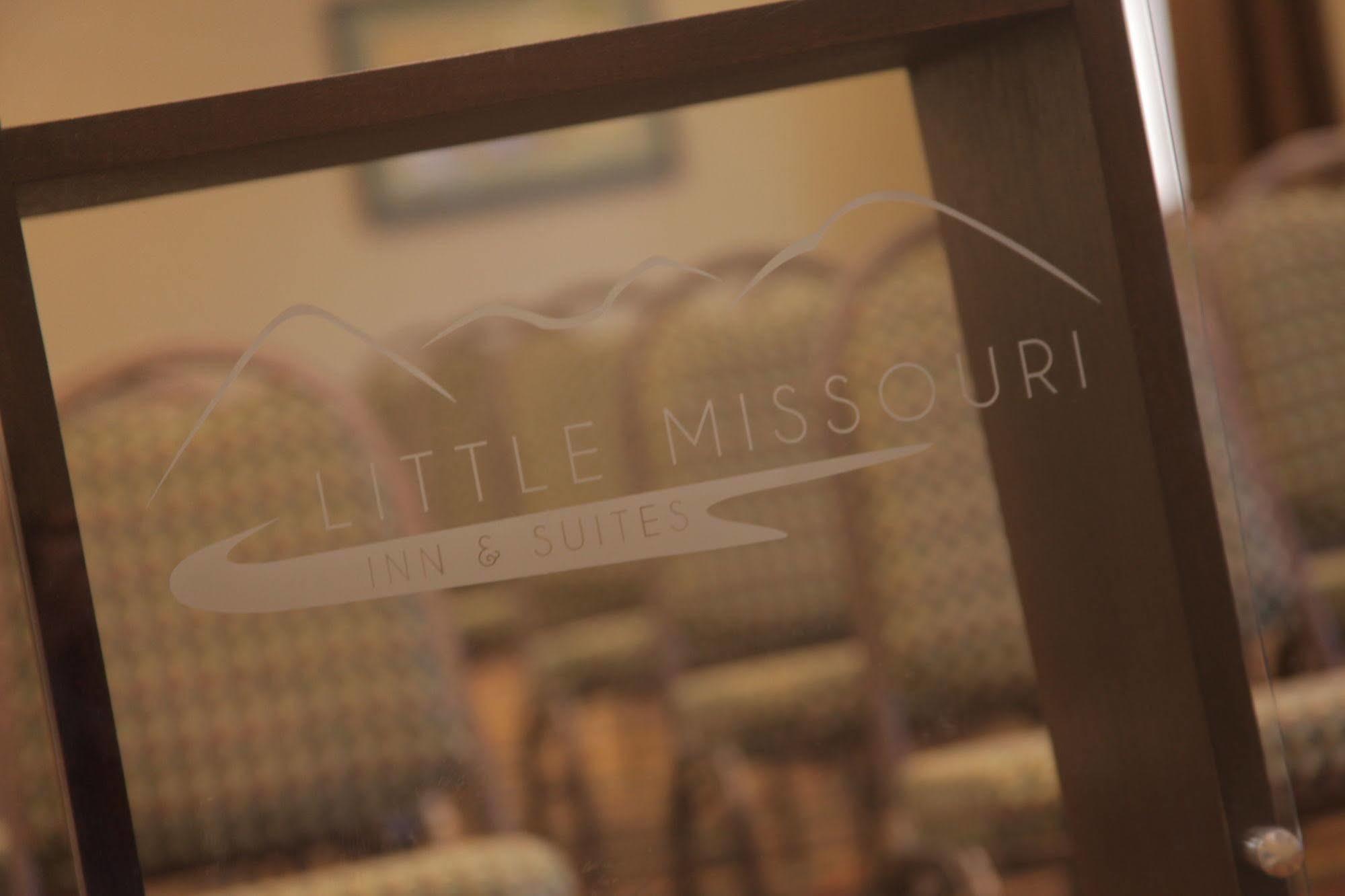 Little Missouri Inn & Suites New Town Экстерьер фото