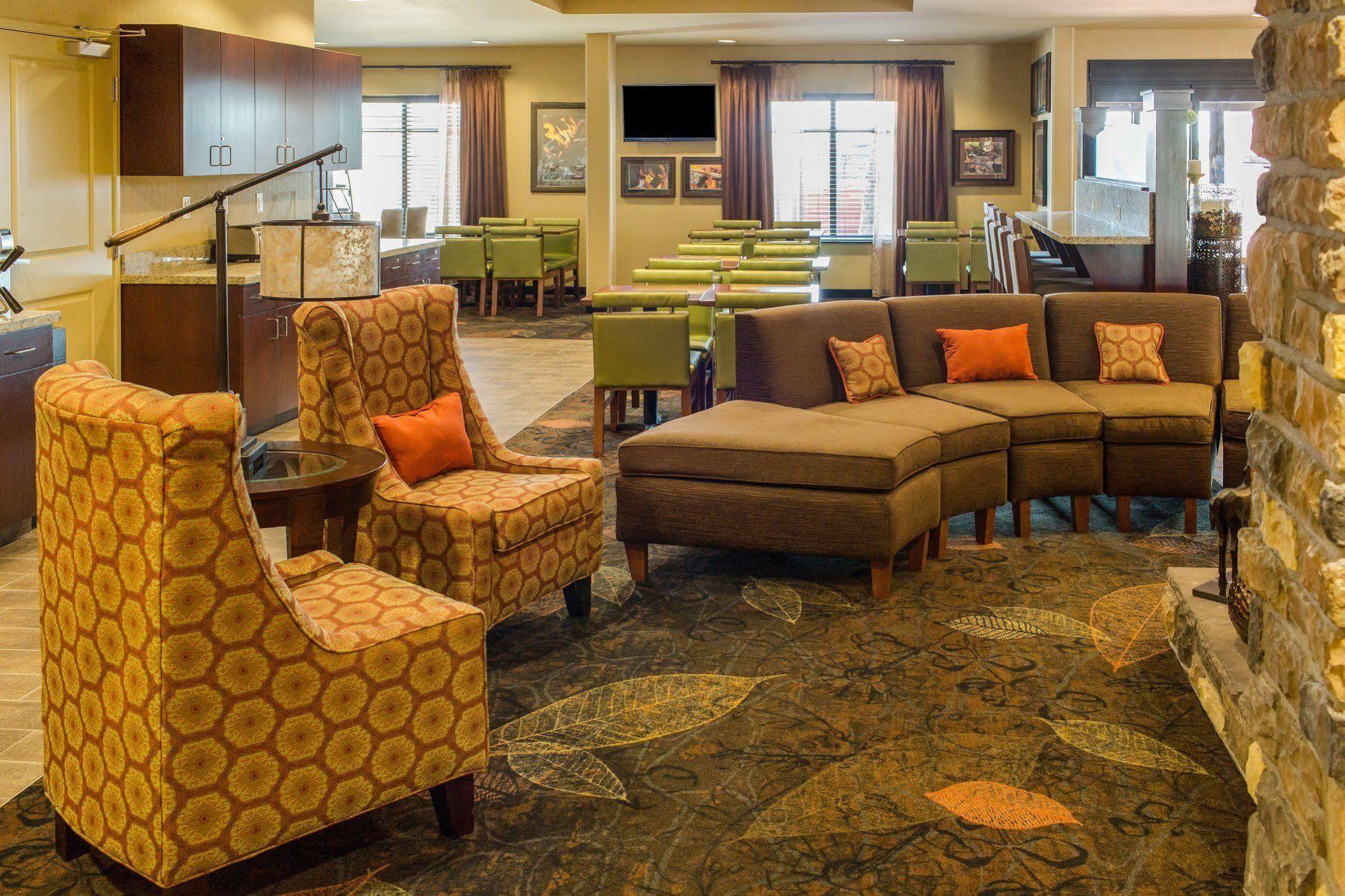 Little Missouri Inn & Suites New Town Экстерьер фото